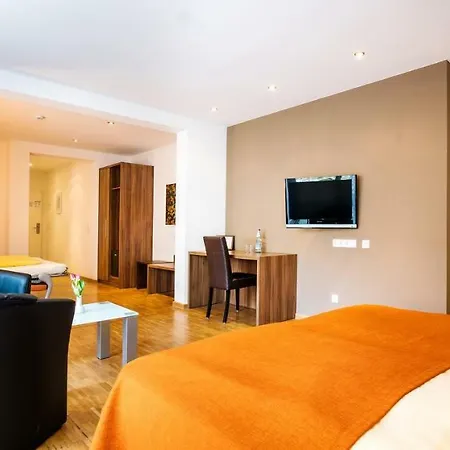 Hotel Schroeders Stadtwaldhotel 3*