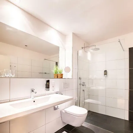 Schroeders Stadtwaldhotel 호텔 3*