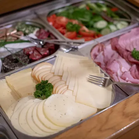 Schroeders Stadtwaldhotel Trier