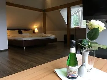 Schroeders Stadtwaldhotel Hotel