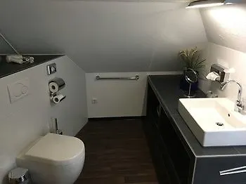 Schroeders Stadtwaldhotel Трир