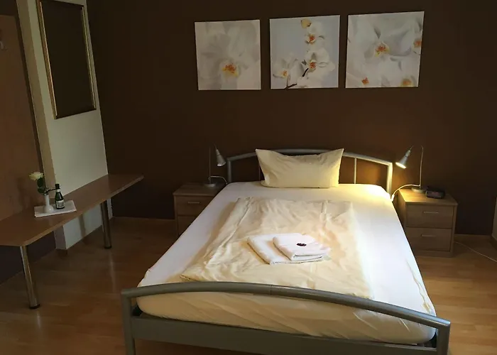 Schroeders Stadtwaldhotel Hotel