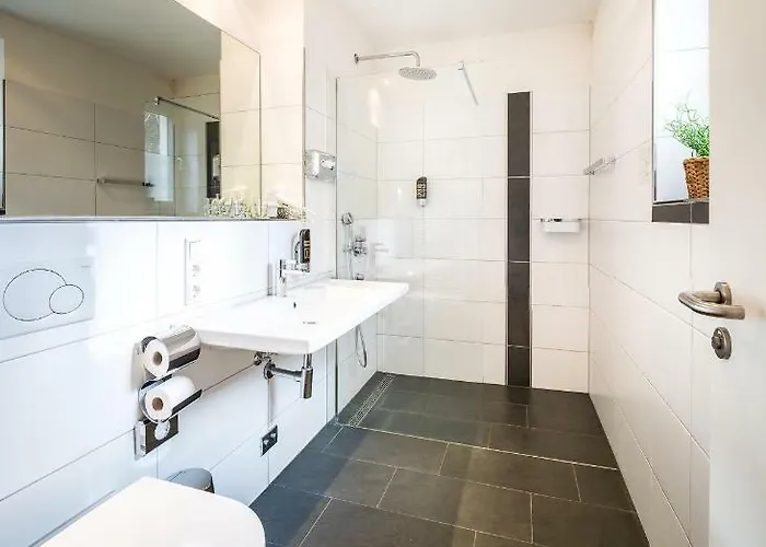 Schroeders Stadtwaldhotel